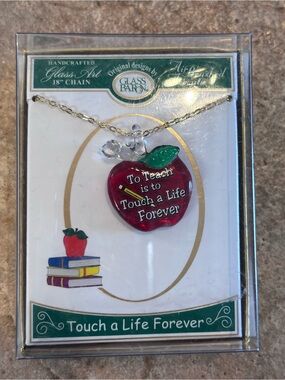 Handcrafted Glass Art 18in Chain By Glass Baron Airbrushed Accents Teacher Gift